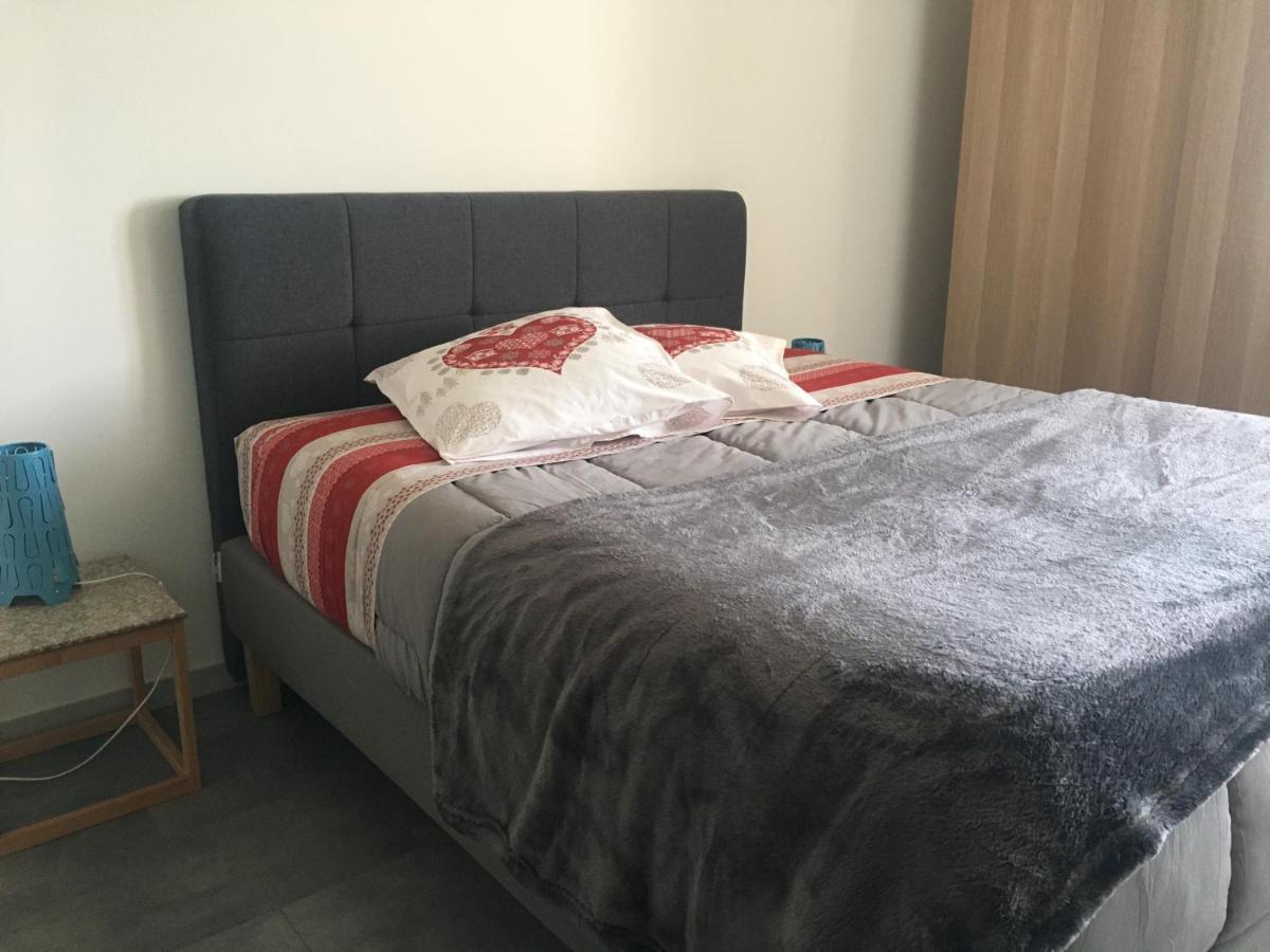 Pugny-Chatenod Appartement T2 Independant Dans Maison المظهر الخارجي الصورة